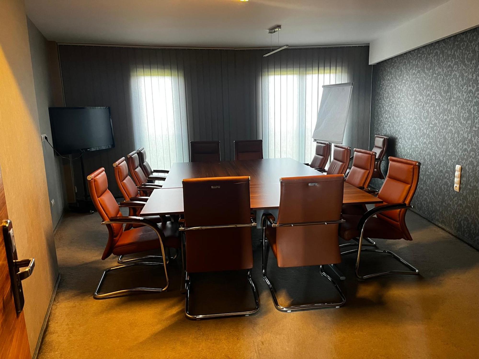 Hotel Alhar Lubliniec Bagian luar foto