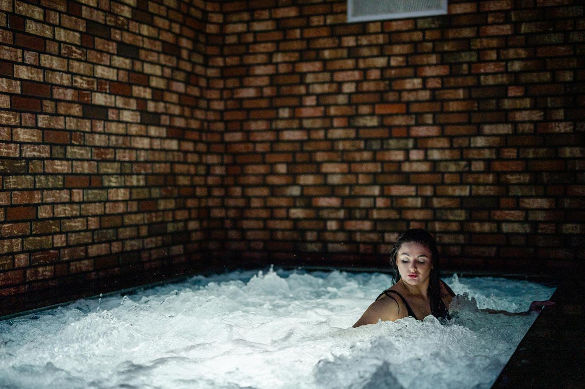 Hotel Alhar Lubliniec Bagian luar foto