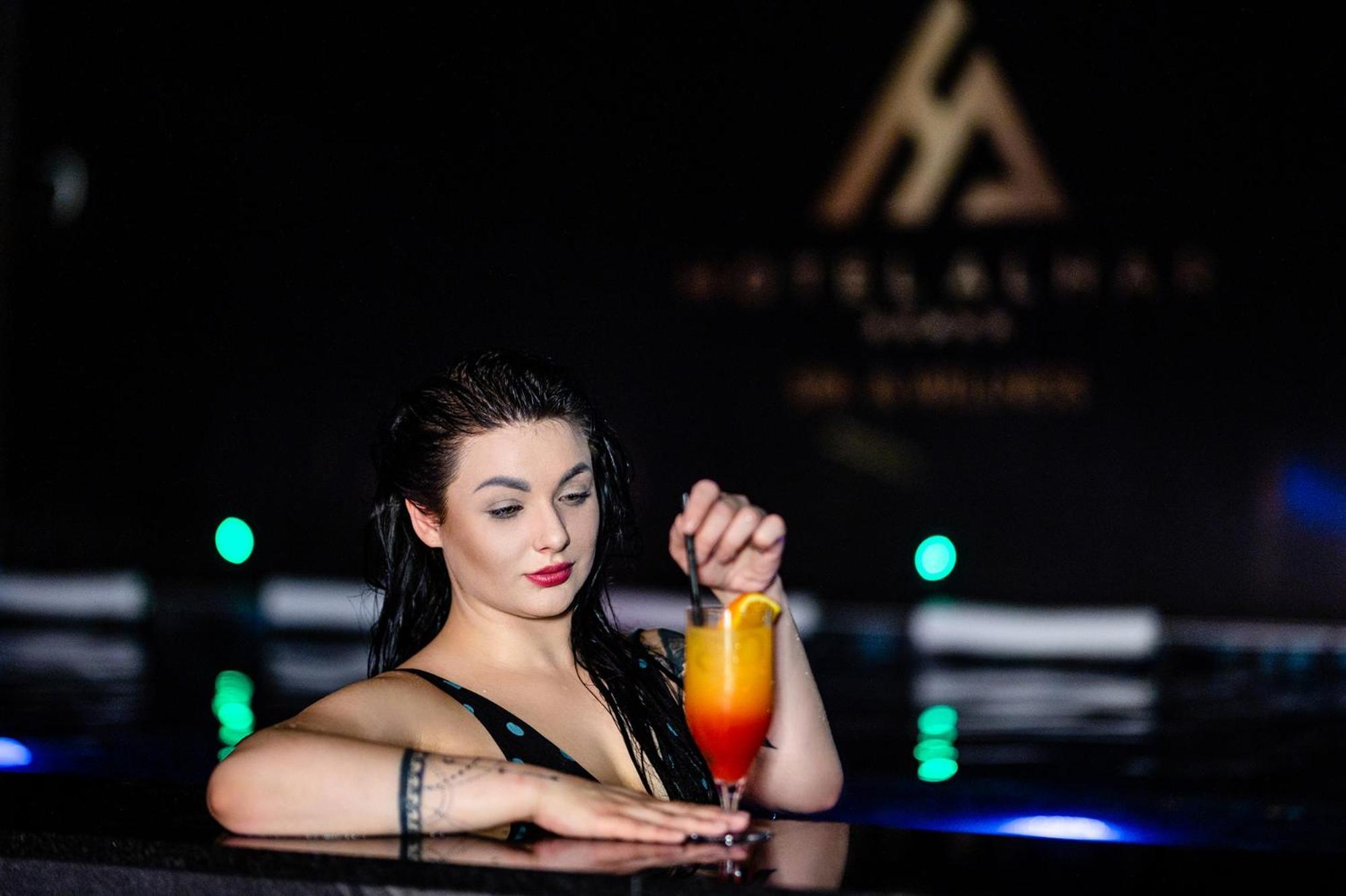 Hotel Alhar Lubliniec Bagian luar foto